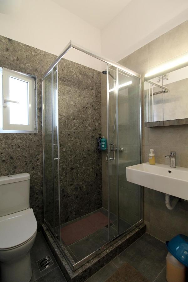 Luxury Flat In Hilton, Central Athens, 3' Metro, Vfm! Esterno foto